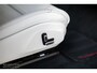 Ferrari Purosangue 6.5 V12 Full Carbon in- en exterior|Pelle Bianca Special Leather|Geventileerde stoelen met massage