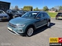 Volkswagen T-Roc 1.5 TSI Life Business IQ drive Trekhaak afneembaar Navigatie