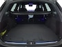 Mercedes-Benz C-klasse Estate 180 AMG Nightpakket | Trekhaak | Alarm | Memory | Dode Hoek Ass | CarPlay | Keyless Go | Premium Sfeerverlichting | Inclusief 24 maanden Mercedes-Benz Certified garantie voor Europa.