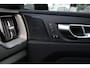 Volvo XC60 2.0 T8 Plug-in hybrid AWD Plus Dark Pano H&K Elec.trekhaak Memory