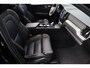 Volvo XC60 2.0 T8 Plug-in hybrid AWD Plus Dark Pano H&K Elec.trekhaak Memory