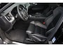 Volvo XC60 2.0 T8 Plug-in hybrid AWD Plus Dark Pano H&K Elec.trekhaak Memory