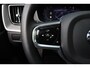 Volvo XC60 2.0 T8 Plug-in hybrid AWD Plus Dark Pano H&K Elec.trekhaak Memory