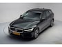 Volvo V60 2.0 B3 Momentum Advantage Aut. [ Trekhaak Leder Stoel / stuurverwarming Clima Navi Apple/Android Cruise ]
