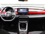 Fiat 600 600e RED 54 kWh 156pk | Parkeersensoren achter | Cruise Conrol | Apple Carplay/Android Auto | Airco
