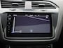 Volkswagen Tiguan 1.4 TSI eHybrid R-Line Business+ 245 PK| Dealeronderhouden | Panoramadak | Navigatie Pro | 360 Camera | Head-Updisplay | Achterklep Elektrisch | Stoelverwarming Voor & Achter | 20 Inch Velgen