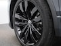 Volkswagen Tiguan 1.4 TSI eHybrid R-Line Business+ 245 PK| Dealeronderhouden | Panoramadak | Navigatie Pro | 360 Camera | Head-Updisplay | Achterklep Elektrisch | Stoelverwarming Voor & Achter | 20 Inch Velgen