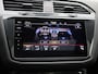 Volkswagen Tiguan 1.4 TSI eHybrid R-Line Business+ 245 PK| Dealeronderhouden | Panoramadak | Navigatie Pro | 360 Camera | Head-Updisplay | Achterklep Elektrisch | Stoelverwarming Voor & Achter | 20 Inch Velgen
