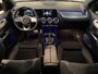 Mercedes-Benz B-klasse 250 e Business Solution AMG Limited Night Pakket 18''/SOH 96%/Sfeerverlichting/DAB/PDC v+a/Stoelverwarming/Climate/Apple Carplay & Android Auto