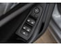 BMW 1-Serie 118i Business Edition | M-Sport | Trekhaak | Lichtmetalen Velgen 18 inch | Achteruitrijcamera | Parkeersensoren | BMW Live Cockpit Professional | Sportstoelen | Sportonderstel