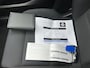 MG MG4 Electric Comfort 64 kWh DEALER ONDERHOUDEN | MG FABRIEKS GARANTIE T/M 12-2030 | SOH 96% | ADAP. CRUISE | RIJKLAARPRIJS | APPLECARPLAY | KEYLESS|