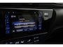 Toyota Auris 1.8 Hybrid Executive | Trekhaak | Parkeersensoren | Stoelverwarming | Cruise-Control | Panorama Dak |