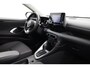 Toyota Yaris 1.5 Hybrid Dynamic | Dodehoek detectie | Parkeersensoren voor/achter | Stoelverwarming | Apple Carplay / Android Auto | Keyless | Adaptive Cruise | Clima | 16 inch