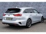 Kia Ceed Sportswagon 1.0 T-GDi 120 GT-Line | Achteruitrijcamera | Parkeersensoren | Sportstoelen | Panoramadak | Stoelverwarming | Navigatie | All-Seasonbanden