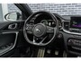 Kia Ceed Sportswagon 1.0 T-GDi 120 GT-Line | Achteruitrijcamera | Parkeersensoren | Sportstoelen | Panoramadak | Stoelverwarming | Navigatie | All-Seasonbanden