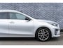 Kia Ceed Sportswagon 1.0 T-GDi 120 GT-Line | Achteruitrijcamera | Parkeersensoren | Sportstoelen | Panoramadak | Stoelverwarming | Navigatie | All-Seasonbanden