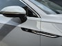 Volkswagen Arteon Shooting Brake 1.4 TSI 218pk eHybrid R-Line Business+ | Adaptieve cruise | Camera | Half leder/velours | Navigatie | Apple CarPlay / Android Auto | Virtual cockpit | Full-LED | DAB | Keyless entry&start | Camera | Stoelverwarming voor&achter | Elektrische achterklep | 18 inch velgen | Volledig dealeronderhouden