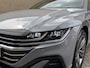 Volkswagen Arteon Shooting Brake 1.4 TSI 218pk eHybrid R-Line Business+ | Adaptieve cruise | Camera | Half leder/velours | Navigatie | Apple CarPlay / Android Auto | Virtual cockpit | Full-LED | DAB | Keyless entry&start | Camera | Stoelverwarming voor&achter | Elektrische achterklep | 18 inch velgen | Volledig dealeronderhouden