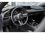 Mazda 3 2.0 e-SkyActiv-X M Hybrid 180 Luxury | 360 Graden Camera | Lederen Bekleding | Keyless Entry | Cruise Control Adaptief | Head-up Display | Parkeersensoren | Navigatie | Apple Carplay | Android Auto | Stoelverwarming