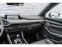 Mazda 3 2.0 e-SkyActiv-X M Hybrid 180 Luxury | 360 Graden Camera | Lederen Bekleding | Keyless Entry | Cruise Control Adaptief | Head-up Display | Parkeersensoren | Navigatie | Apple Carplay | Android Auto | Stoelverwarming