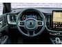 Volvo XC60 2.0 T6 Plug-in hybrid AWD Ultra Black Edition | Harman Kardon Audio | Head-up Display | 360 Graden Camera | Panoramadak | Lichtmetalen Velgen 21 inch | Elektrisch Verstelbare Voorstoelen | Keyless Entry | BLIS