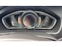 Volvo V40 Cross Country 1.6 T4 Momentum | RTI Navigatie | Bluetooth | Parkeersensoren | Stoelverwarming | Trekhaak | Achteruitrijcamera