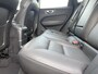 Volvo XC60 T6 Plug-in hybrid AWD Plus Dark | Trekhaak | Stoel- en Stuurwielverwarming | Adaptieve Cruise Control | 360 Camera | Google | Climate Control | Carplay | Panoramadak | Elektr. Verstelbare Bestuurdersstoel incl. Memory | Keyless |