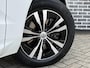 Volvo XC60 2.0 B5 Momentum Exclusive | Trekhaak | Head-up Display | 360 Graden Camera | Panoramadak | Harman Kardon Audio | Navigatie | Apple Carplay | Android Auto | BLIS | Cruise Control Adaptief