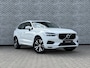 Volvo XC60 2.0 B5 Momentum Exclusive | Trekhaak | Head-up Display | 360 Graden Camera | Panoramadak | Harman Kardon Audio | Navigatie | Apple Carplay | Android Auto | BLIS | Cruise Control Adaptief