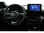 Toyota Yaris Cross 1.5 Hybrid Dynamic | Stoel- en Stuurwielverwarming | Camera | Hoge Instap | Adaptieve Cruise Control | 10 Jaar Garantie! |