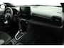 Toyota Yaris Cross 1.5 Hybrid Dynamic | Stoel- en Stuurwielverwarming | Camera | Hoge Instap | Adaptieve Cruise Control | 10 Jaar Garantie! |