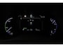 Toyota Yaris Cross 1.5 Hybrid Dynamic | Stoel- en Stuurwielverwarming | Camera | Hoge Instap | Adaptieve Cruise Control | 10 Jaar Garantie! |