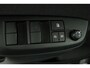 Toyota Yaris Cross 1.5 Hybrid Dynamic | Stoel- en Stuurwielverwarming | Camera | Hoge Instap | Adaptieve Cruise Control | 10 Jaar Garantie! |
