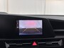 Kia Niro Hybrid 1.6 GDi ComfortLine (INCL-BTW) Aut. *ADAPTIVE-CRUISE | DIGI-COCKPIT | CARPLAY | CAMERA | COMFORTSEATS | DAB | ECC | PDC | CRUISE | TOWBAR | 16''ALU*