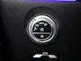 Mercedes-Benz C-klasse 180 Star Edition AMG Line | Panoramadak | Digital Light | Stoelventilatie | Keyless Entry | Night | 19" multispaaks velgen |