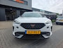 CUPRA Formentor 1.4 e-Hybrid VZ Performance | Met o.a. achteruitrijcamera, lane-assist, navigatie & stoel- en stuurwielverwarming!