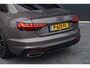 Audi A4 Limousine 40 TFSI quattro 204pk S-edition Competition | Schuifdak | 20" | Standkachel