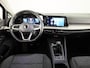 Volkswagen Golf 1.0 TSI Life 110 pk | Navigatie | Parkeersensoren | Adaptieve cruise control | LED koplampen | Apple Carplay/Android Auto |