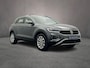 Volkswagen T-Roc Life Edition 1.5 TSI 150pk DSG Automaat Adaptive cruise control, Achteruitrijcamera, LED koplampen, App connect, Parkeersensoren, Airco, DAB, Radio