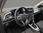 Volkswagen T-Roc Life Edition 1.5 TSI 150pk DSG Automaat Adaptive cruise control, Achteruitrijcamera, LED koplampen, App connect, Parkeersensoren, Airco, DAB, Radio