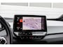 Volkswagen ID.3 204pk First Max 58 kWh | SoH 94% | Steunhaak | Panoramadak | Stoelverwarming | Camera | Adaptieve Cruise