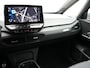 Volkswagen ID.3 First Plus 58 kWh | SoH 92,2 % | Apple Carplay | Achteruitrij camera | Parkeersensoren voor en achter | Wifi | Spraakbediening | Voorstoelen verwarmd | Navigatie |
