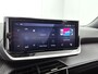 Peugeot 2008 SUV Allure Hybrid 145pk Automaat | Navigatie | Camera v+a | Climate Control | Adaptieve Cruise Control | Parkeersensoren v+a | Keyless | Dodehoeksensor | Draadloze Apple Carplay / Android Auto + telefoonlader | Digitaal instrumentenpaneel | DAB+ radio | Led koplampen | Donker getint glas | 17" lichtmetalen velgen |