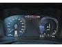 Volvo XC40 T5 Recharge R-Design - Panorama/schuifdak - IntelliSafe Assist - 360º Camera - Harman/Kardon audio - Verwarmde voorstoelen & stuur - Parkeersensoren voor & achter - Elektr. bedienb. voorstoelen met geheugen links - Standkachel - Extra getint glas - Inklapbare trekhaak - 19' LMV