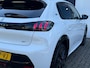 Peugeot e-208 EV 50kWh 136pk GT I SOH 99% I Panoramadak | Stoelverwarming | Navigatie | Apple CarPlay | Android Auto | Climate Control | Camera | parkeersensoren |