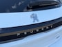 Peugeot e-208 EV 50kWh 136pk GT I SOH 99% I Panoramadak | Stoelverwarming | Navigatie | Apple CarPlay | Android Auto | Climate Control | Camera | parkeersensoren |