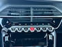 Peugeot e-208 EV 50kWh 136pk GT I SOH 99% I Panoramadak | Stoelverwarming | Navigatie | Apple CarPlay | Android Auto | Climate Control | Camera | parkeersensoren |