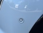 Peugeot e-208 EV 50kWh 136pk GT I SOH 99% I Panoramadak | Stoelverwarming | Navigatie | Apple CarPlay | Android Auto | Climate Control | Camera | parkeersensoren |