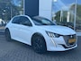 Peugeot e-208 EV 50kWh 136pk GT I SOH 99% I Panoramadak | Stoelverwarming | Navigatie | Apple CarPlay | Android Auto | Climate Control | Camera | parkeersensoren |