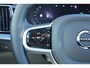 Volvo V60 2.0 T8 Plug-in hybrid AWD Ultra Dark Bowers & Wilkins premium audio | Stoelventilatie | Stoelmassage | 360" Camera | Panoramadak | Gelamineerde zijruiten | T8 Performance upgrade |